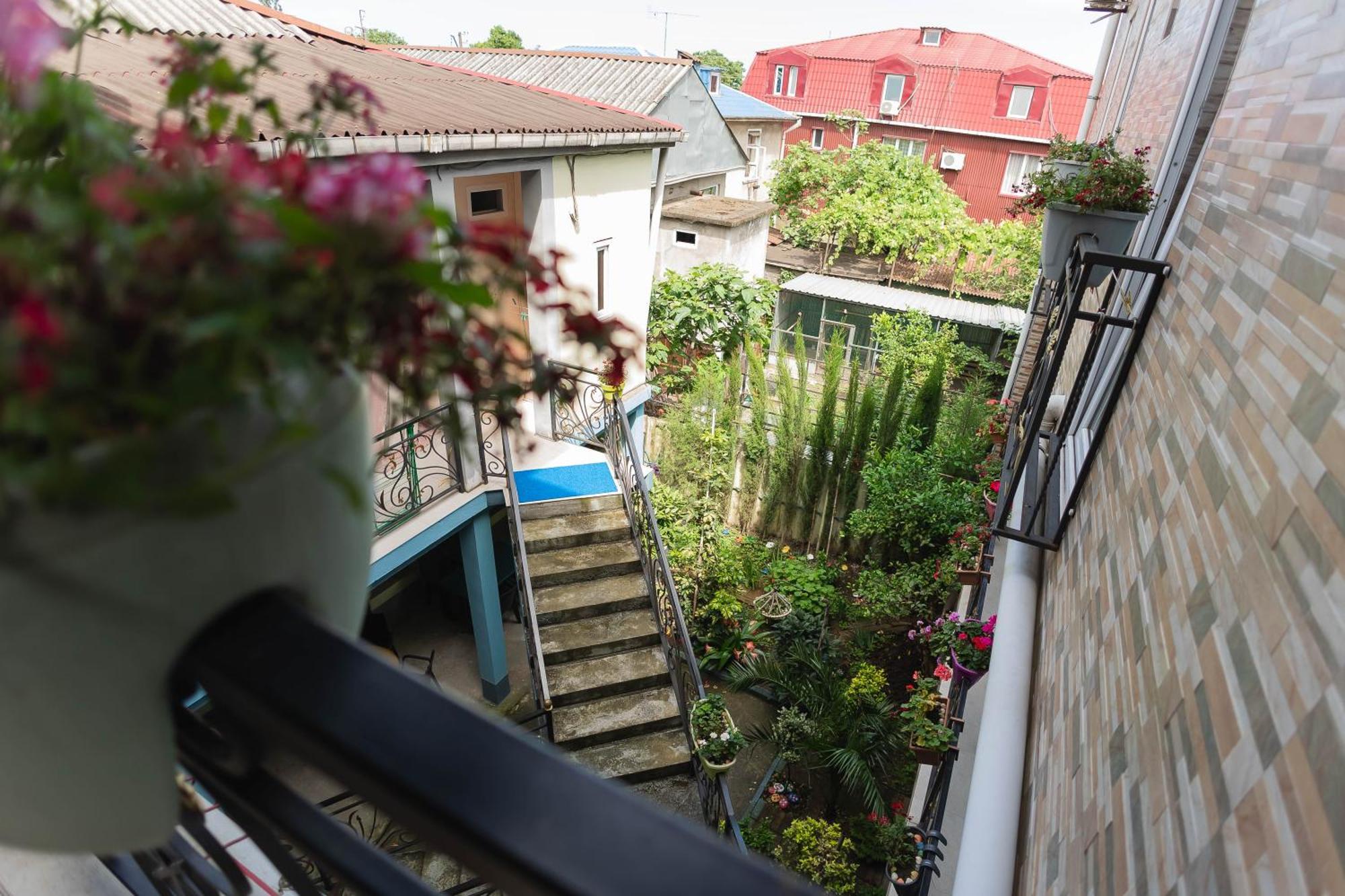 Guest House Ocean Force Batumi Zewnętrze zdjęcie
