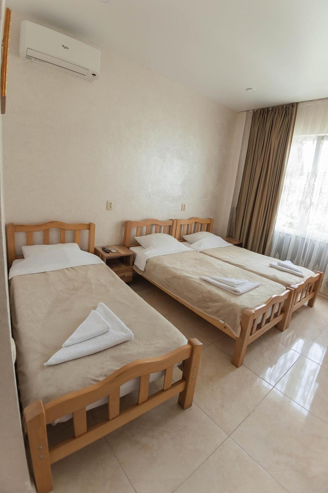 Guest House Ocean Force Batumi Zewnętrze zdjęcie