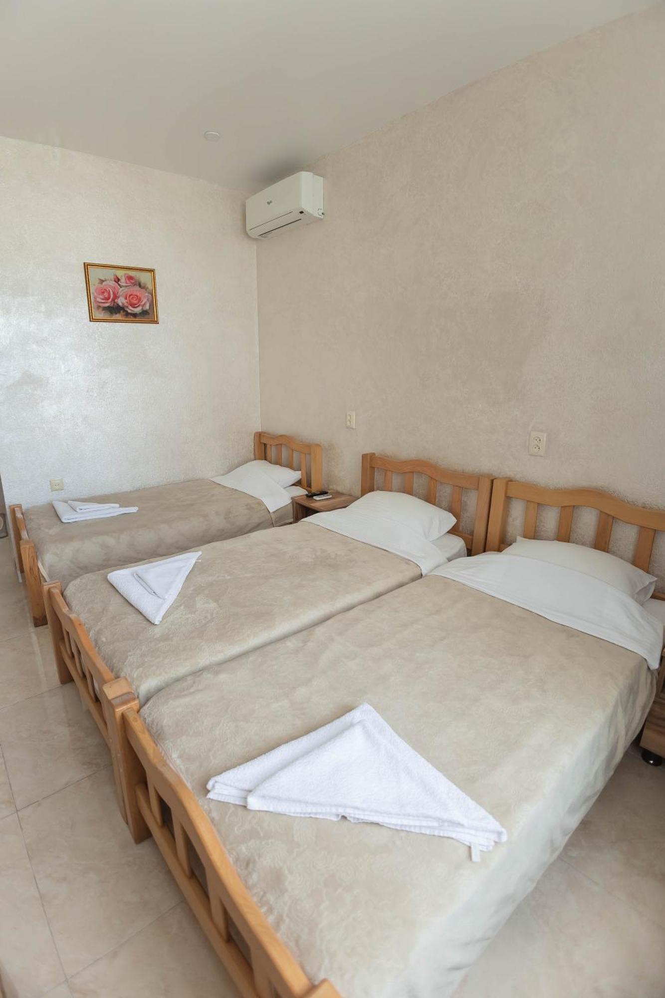 Guest House Ocean Force Batumi Zewnętrze zdjęcie