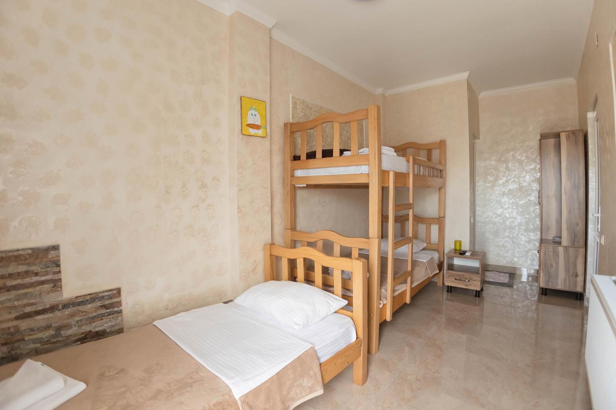 Guest House Ocean Force Batumi Zewnętrze zdjęcie