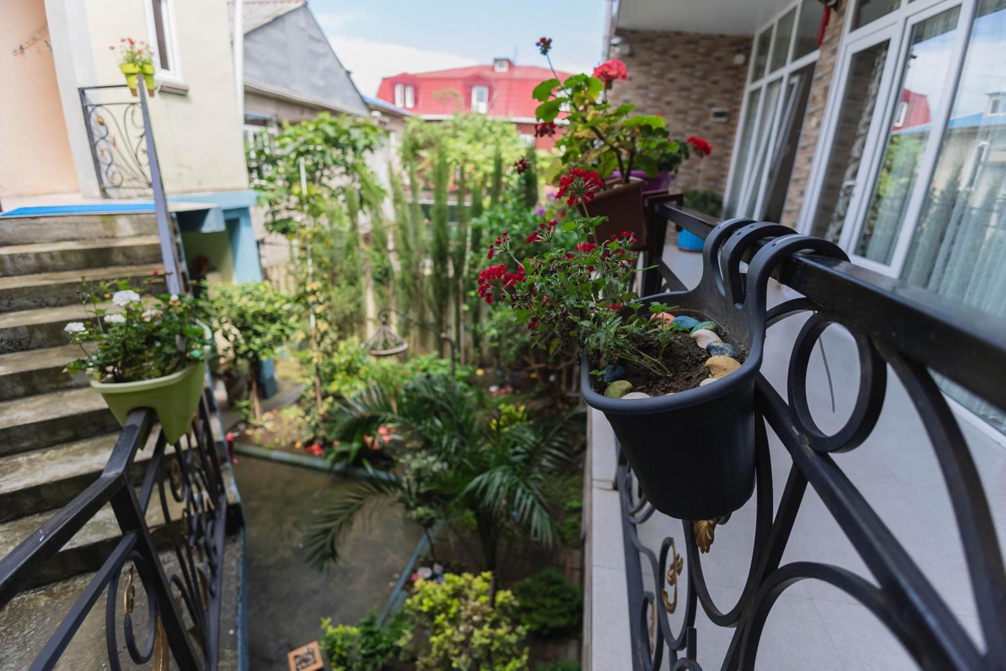 Guest House Ocean Force Batumi Zewnętrze zdjęcie