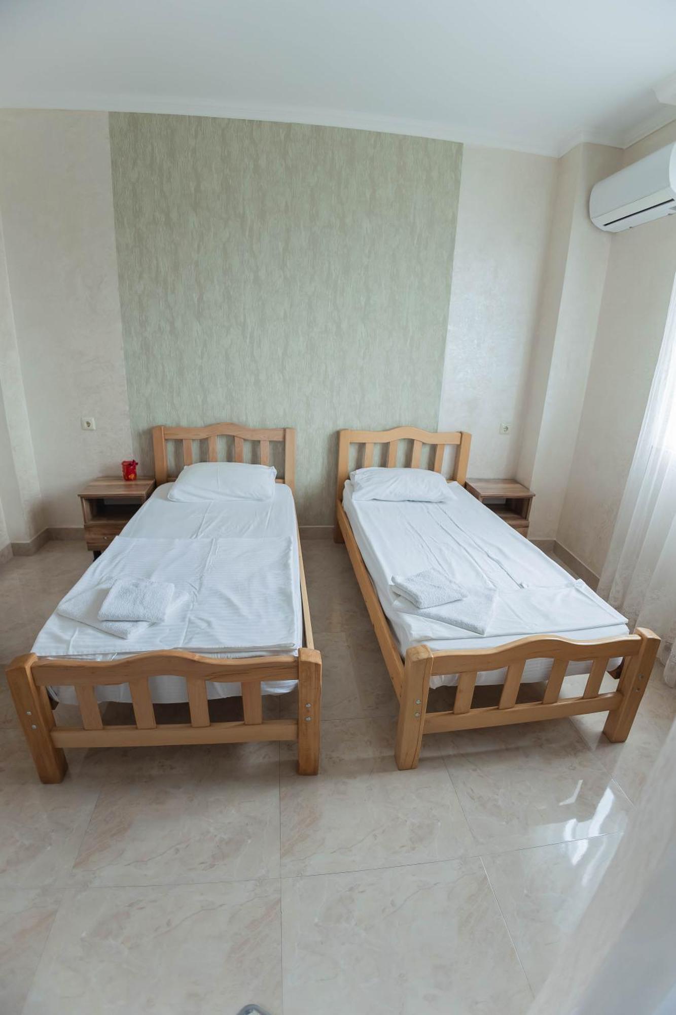 Guest House Ocean Force Batumi Zewnętrze zdjęcie